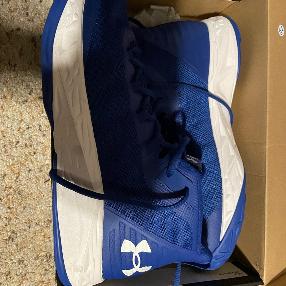 Under Armour Jet Mid